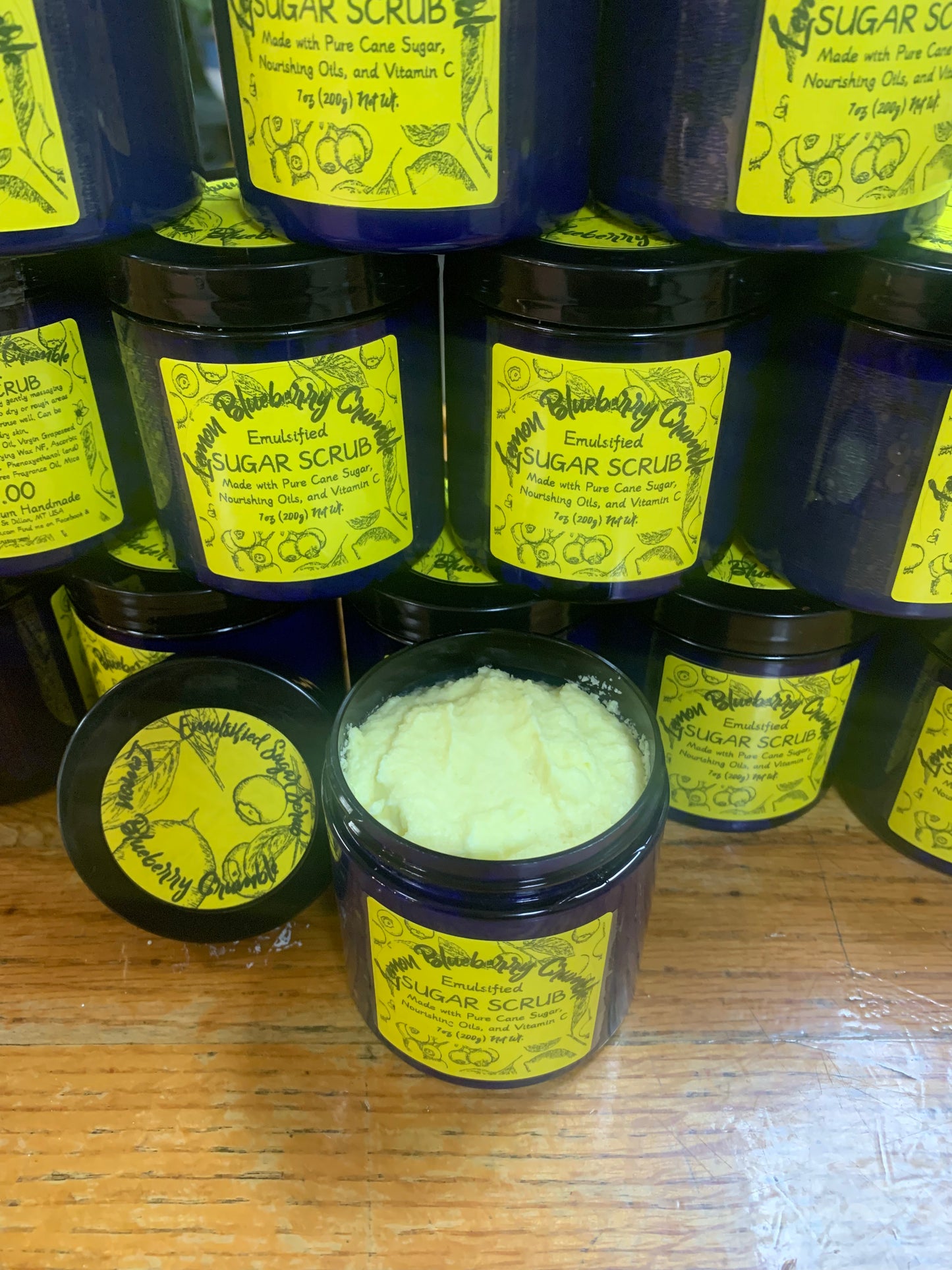 Emulsified Sugar Scrub 7oz- Lemon Blueberry Crumble